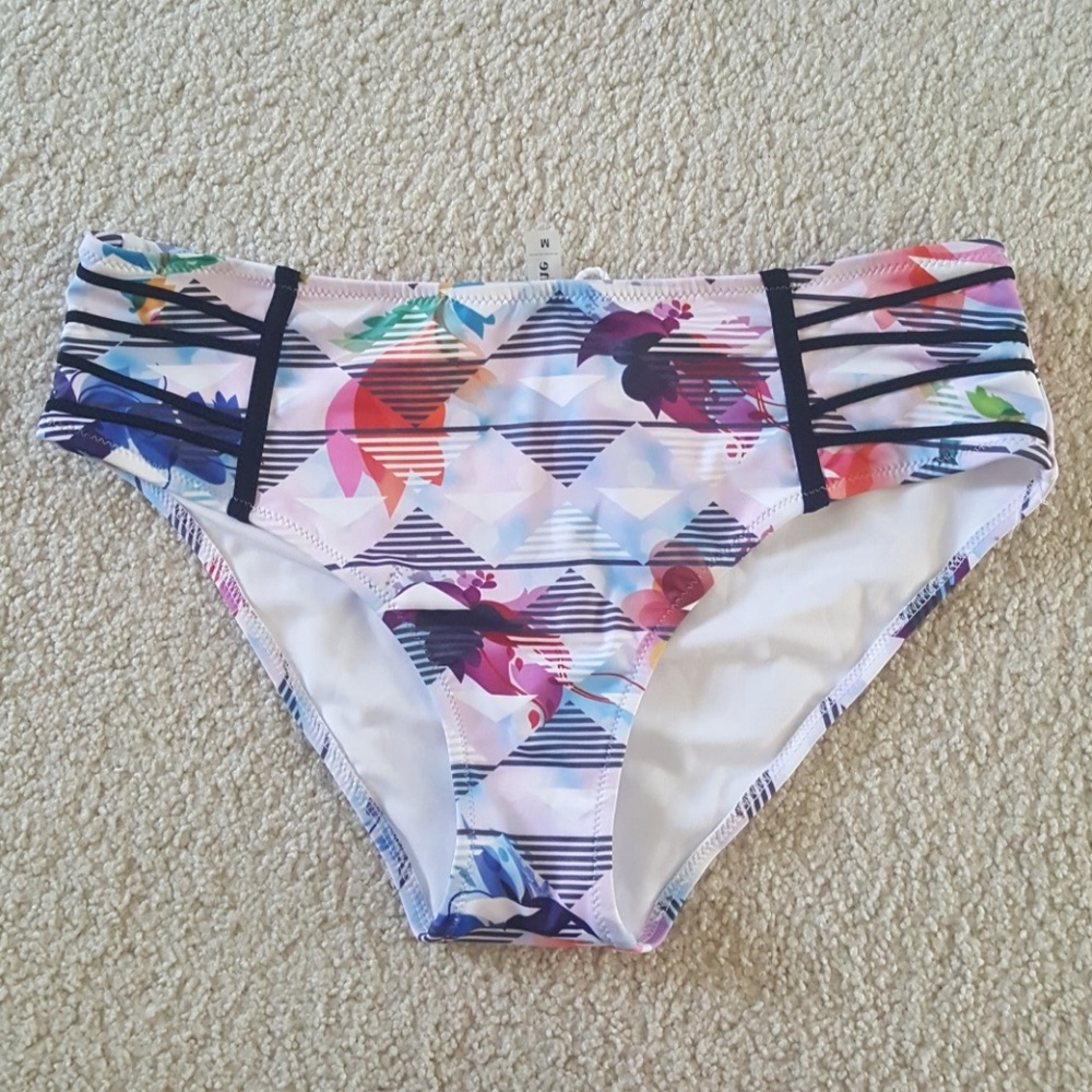 high waisted swimsuit bottoms